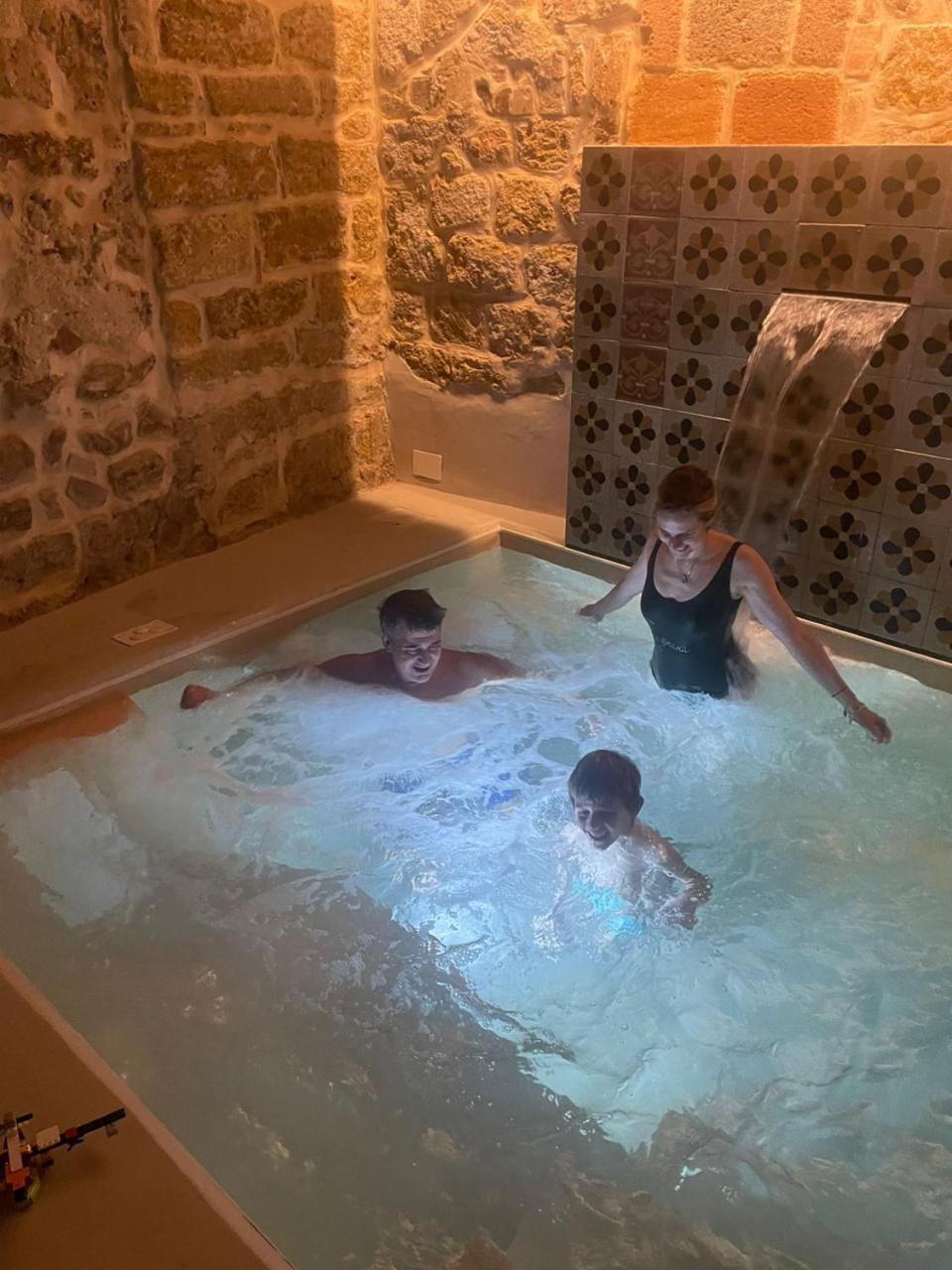 Locanda Sette Fate Spa E Solarium ปาแลร์โม ภายนอก รูปภาพ