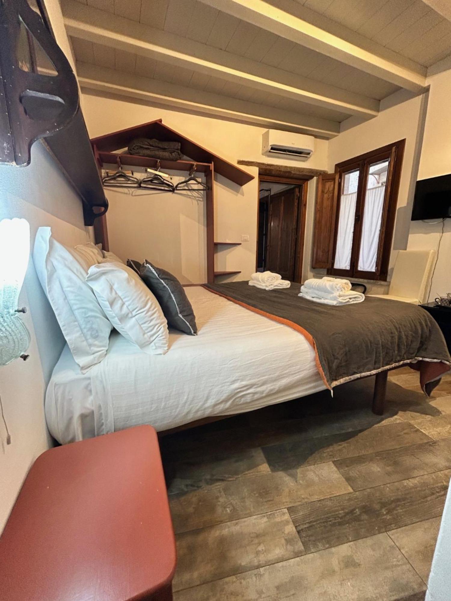 Locanda Sette Fate Spa E Solarium ปาแลร์โม ภายนอก รูปภาพ